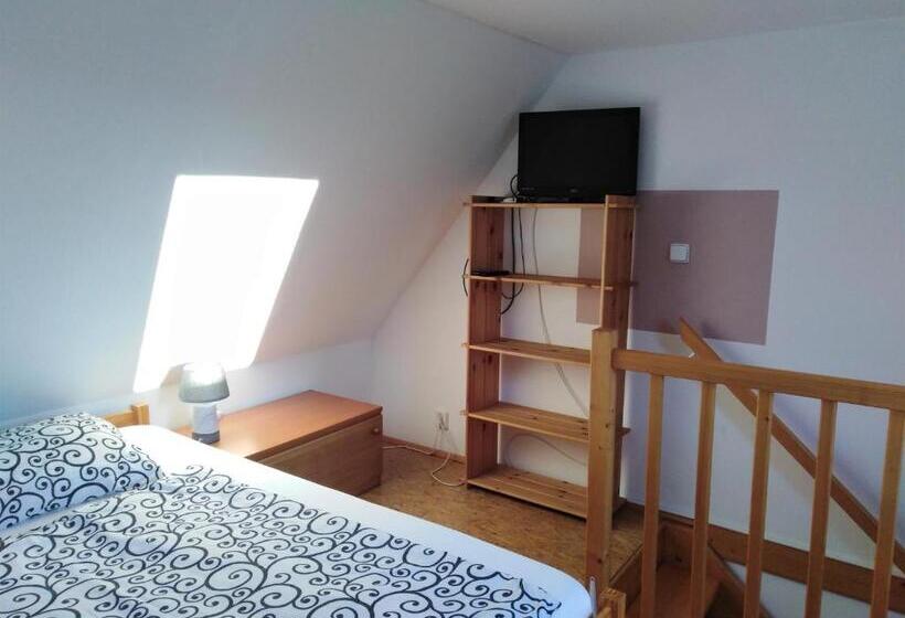 Duplex Szoba, Penzion U Dvojice