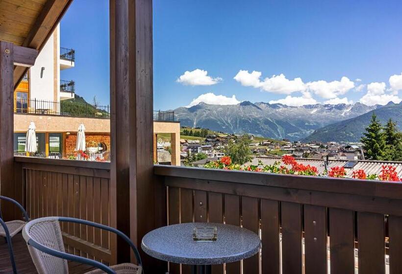 Апартаменты Deluxe 1 Спальня, Apart Hotel Aurora Fiss
