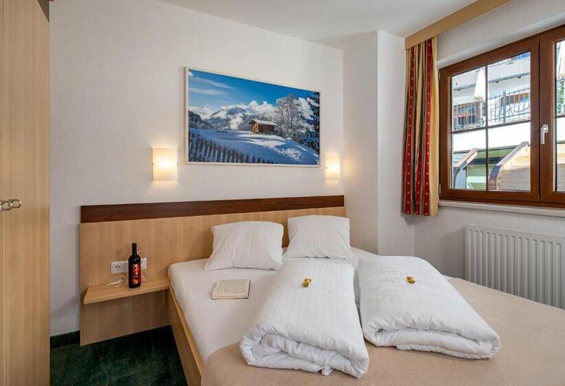 Апартаменты 2 Спальни, Apart Hotel Aurora Fiss