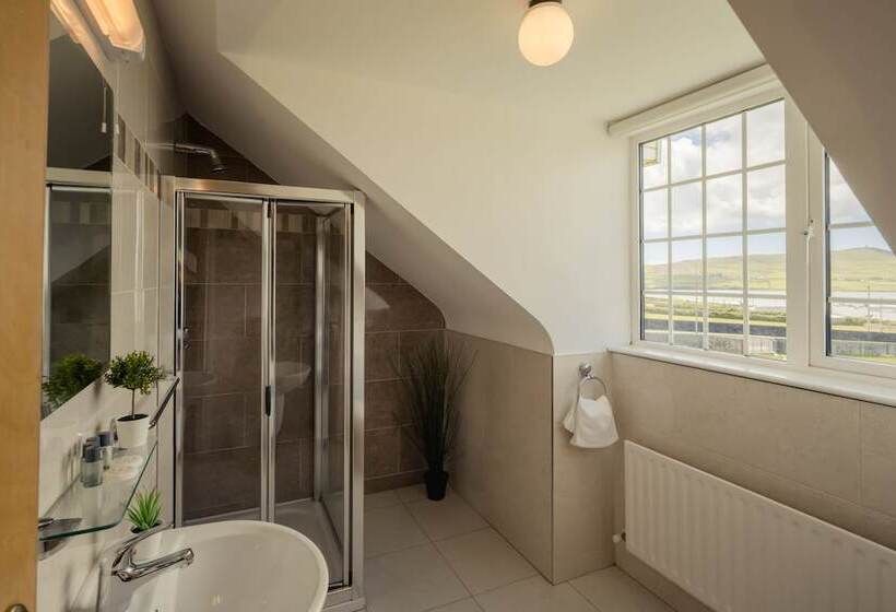 Номер Классика Двуспальная Кровать, Seaview Heights