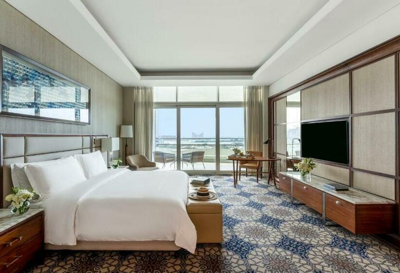 带大床的高级房间, Grand Plaza Mövenpick