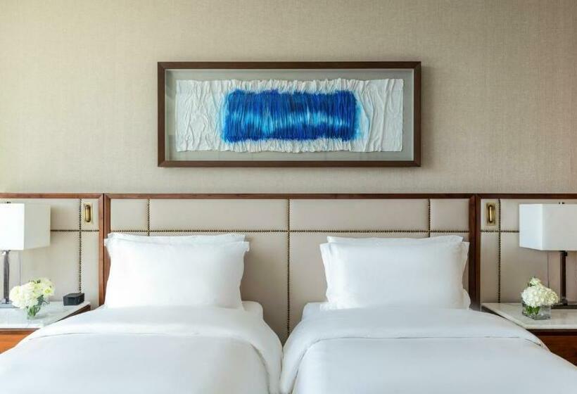 带海景的行政房, Grand Plaza Mövenpick
