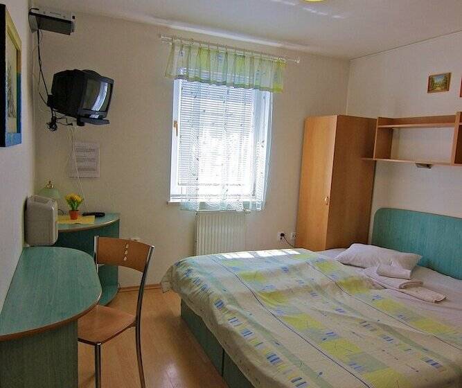 اتاق استاندارد, Guest House Maxim