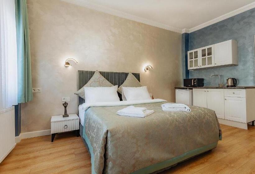 Трехместный Номер Deluxe, Taksim Bi Center Suites