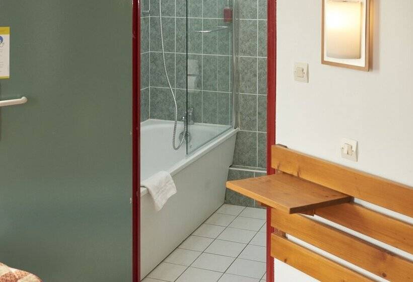 Номер Стандарт Трехместный, Chambres D'hotes Du Colvert