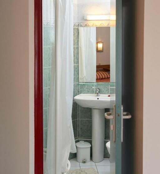 Номер Стандарт, Chambres D'hotes Du Colvert