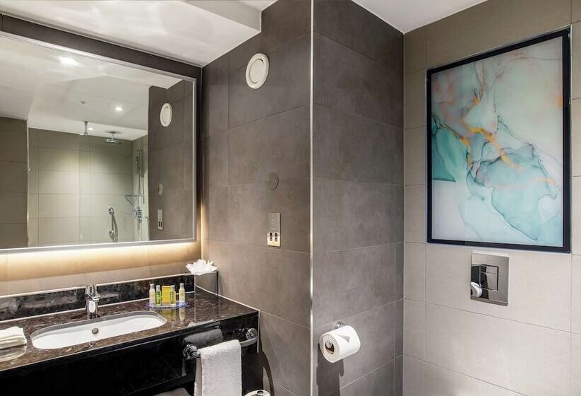 标准间, Hilton Garden Inn London Heathrow Terminal 2 And 3