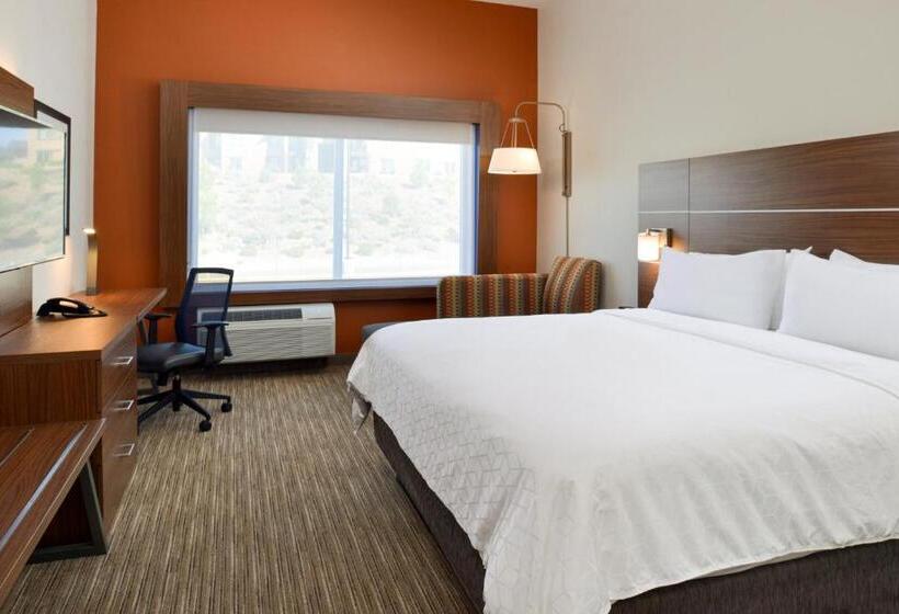 キングサイズベッドのスタンダードルーム, Holiday Inn Express & Suites   Elko, An Ihg