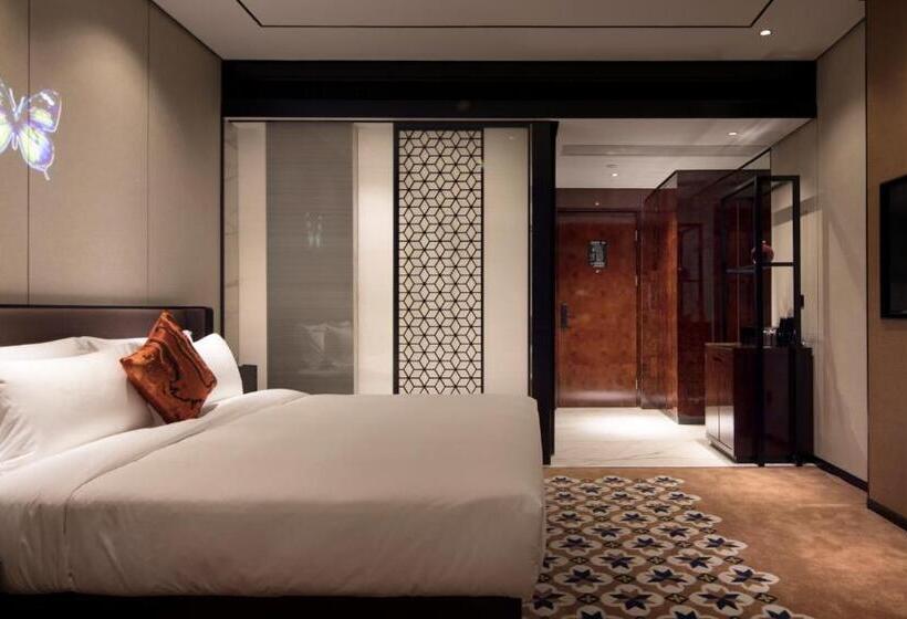 חדר דחוקס עם מיטת קינג, Paco Hotel Chebeinan Metro Guanghzou