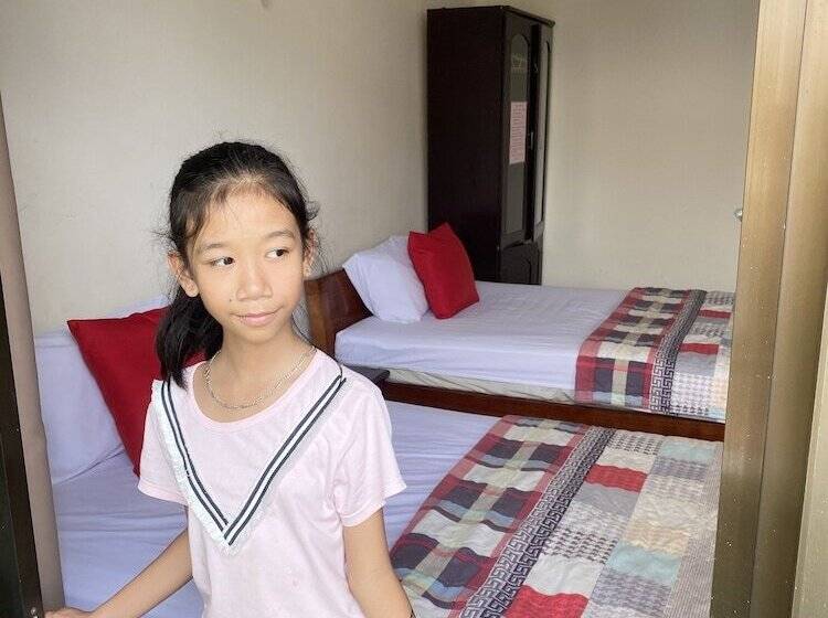 اتاق استاندارد با بالکن, Viet Nhat Halong Hotel   Bai Chay