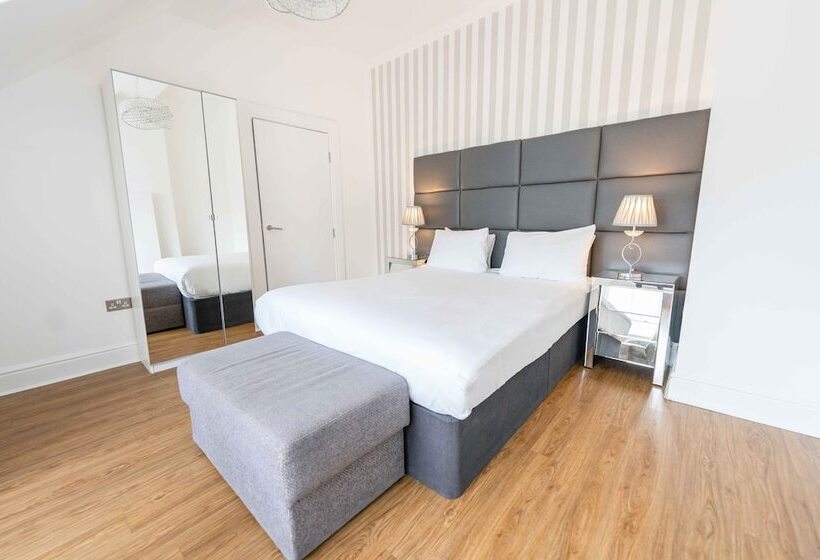 آپارتمان 1 خوابه, Edinburgh Castle Apartments