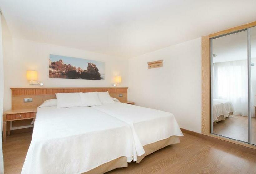 Семейный Номер Базовый, Iberostar Waves Club Cala Barca