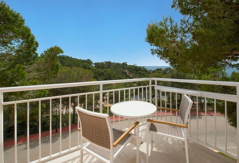 Семейный Номер Базовый, Iberostar Waves Club Cala Barca