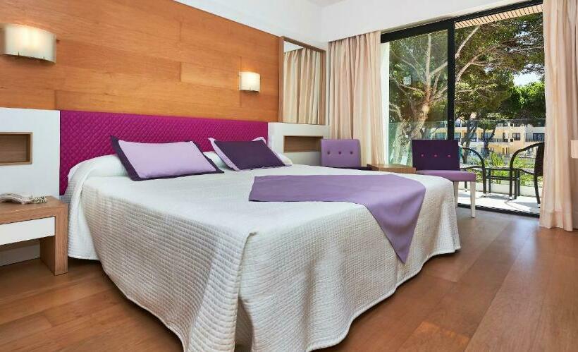 标准间, & Spa S'entrador Playa