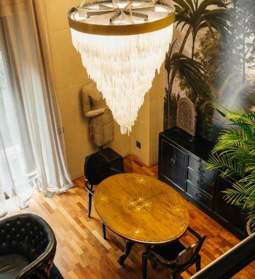 Люкс Кровать Кинг, Claris Hotel & Spa Gl, A Small Luxury Hotel Of The World