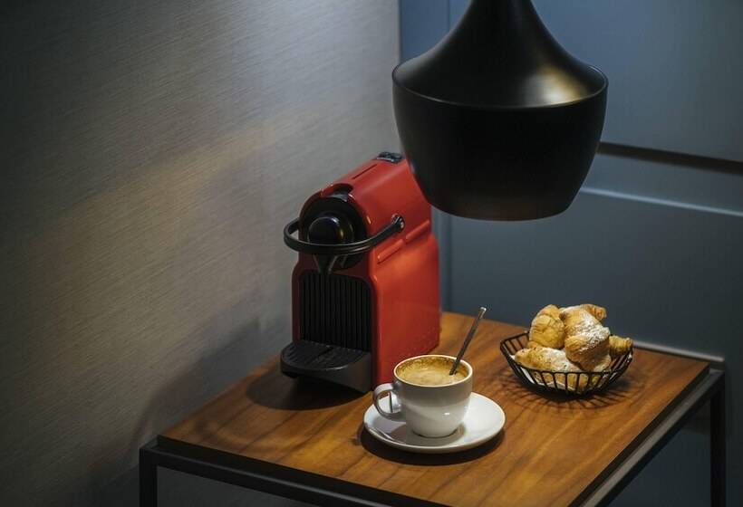 اتاق لوکس, Gallery Hotel 4 Sup