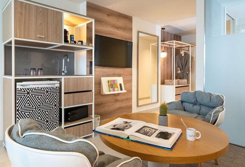 小型套房, Innside By Meliá Calviá Beach