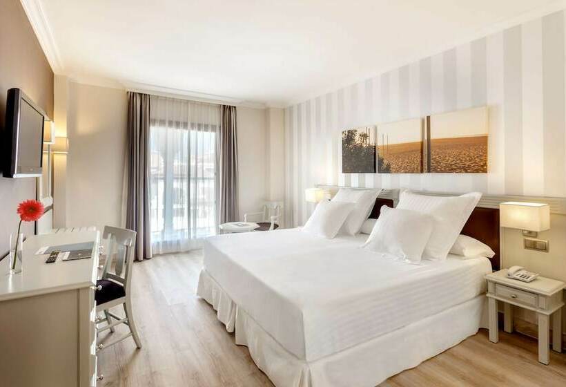 Family Connecting Room, Barcelo Isla Canela