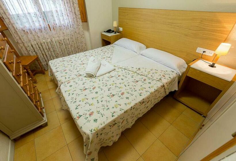 ビラホテル１ベッドルーム, Villa Turistica De Cazorla