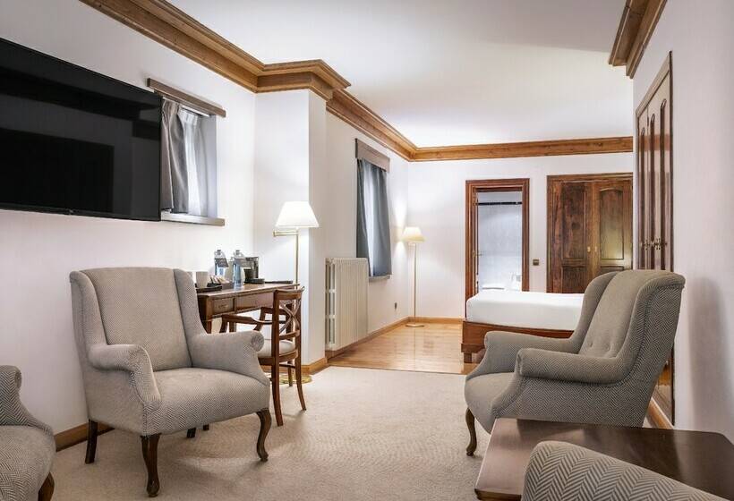 Полулюкс, Meliá de Tredós