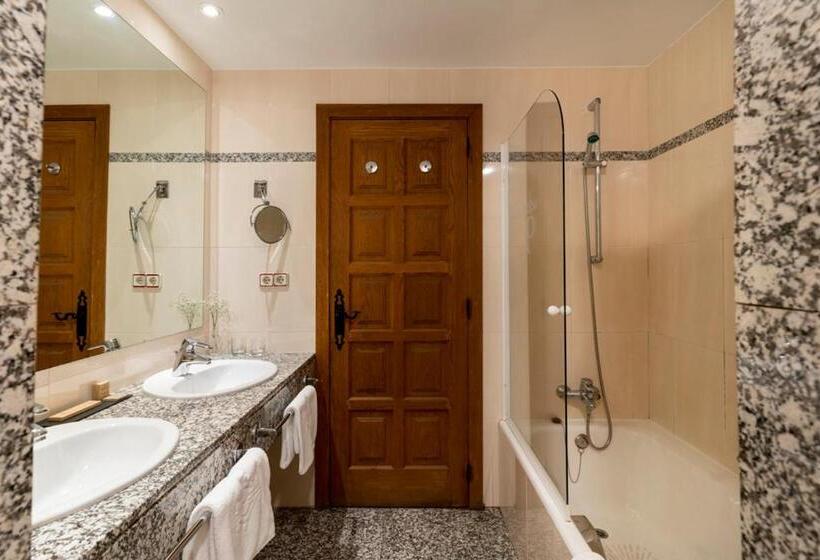 Номер Стандарт, Parador De Vilalba