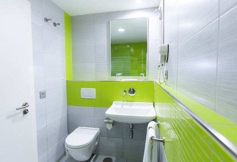 Appartamento Classico 2 Camera da Letto, Servatur Riosol