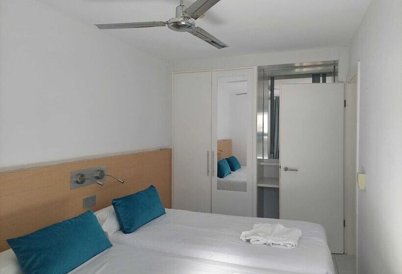 2 Schlafzimmer Klassisches Apartment, Servatur Riosol
