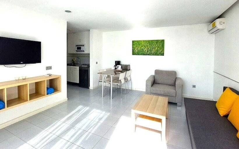 Premium Wohnung 1 Schlafzimmer mit Meerblick, Servatur Riosol