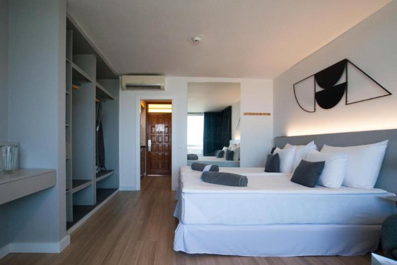 Полулюкс, Coral Suites & Spa - Adults Only