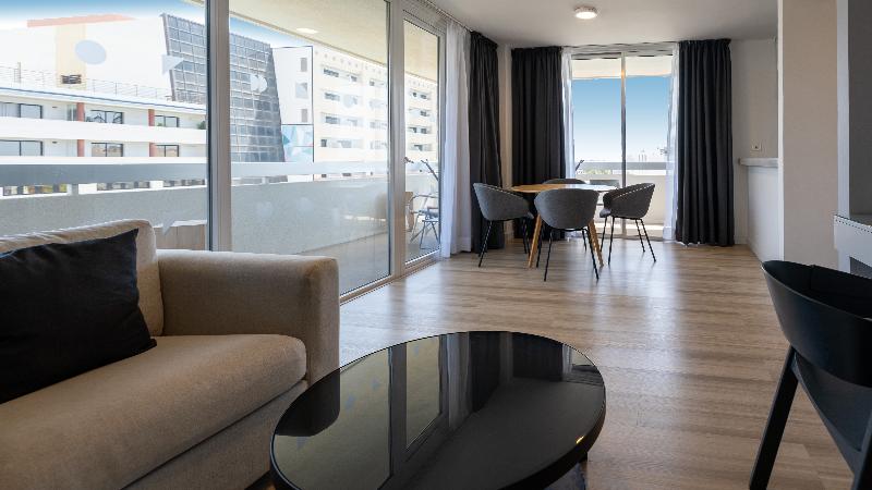 Люкс Вид на Море, Coral Suites & Spa - Adults Only