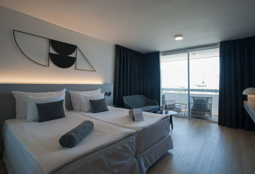 Полулюкс Вид на Море, Coral Suites & Spa - Adults Only