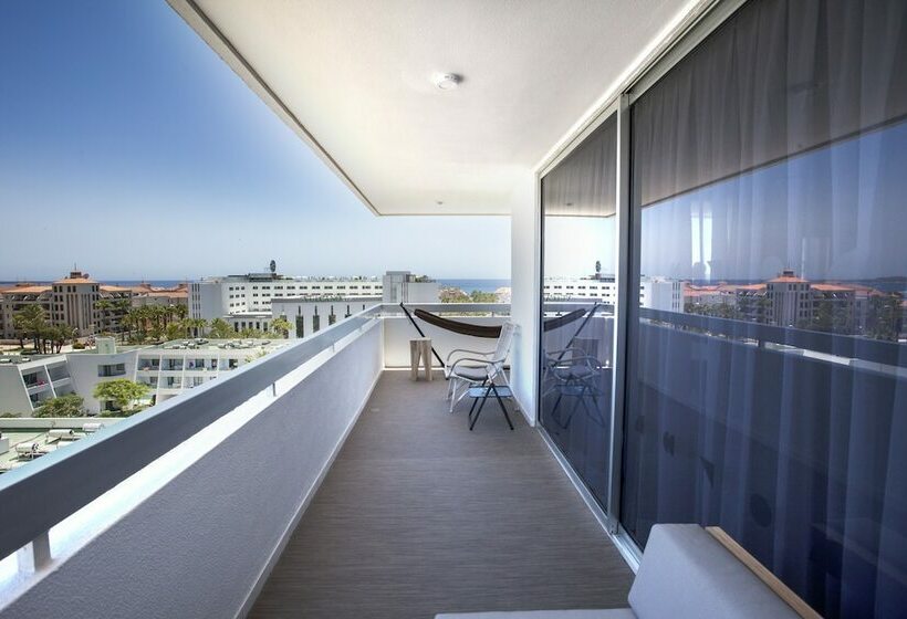 Люкс Вид на Море, Coral Suites & Spa - Adults Only