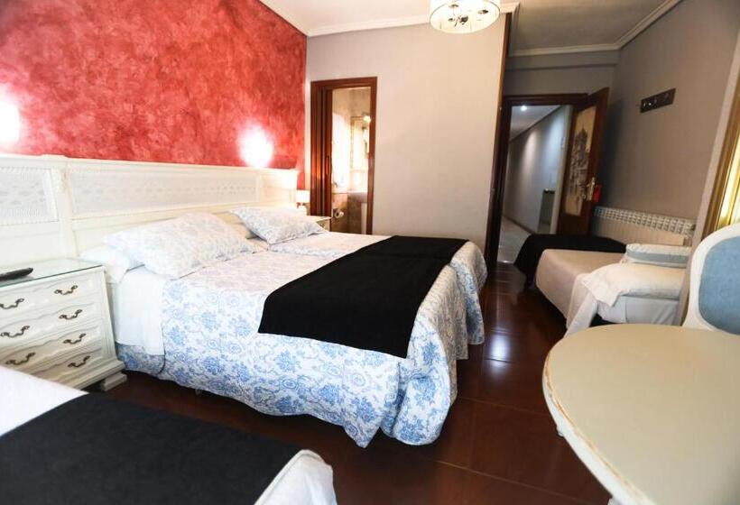 اتاق خانوادگی, Hostal Goya Suites