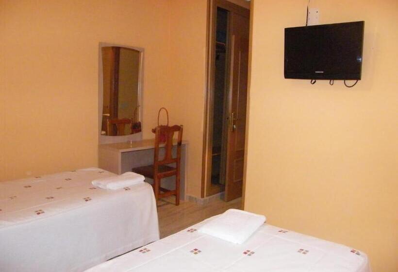 스탠다드 룸, Hostal Dulcinea