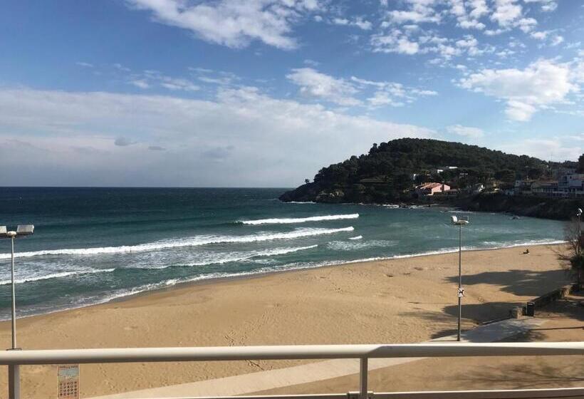 Номер Стандарт Вид на Море, Hostal La Fosca