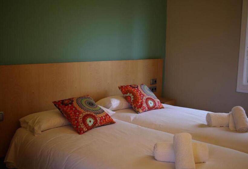 Номер Стандарт, Hostal La Fosca