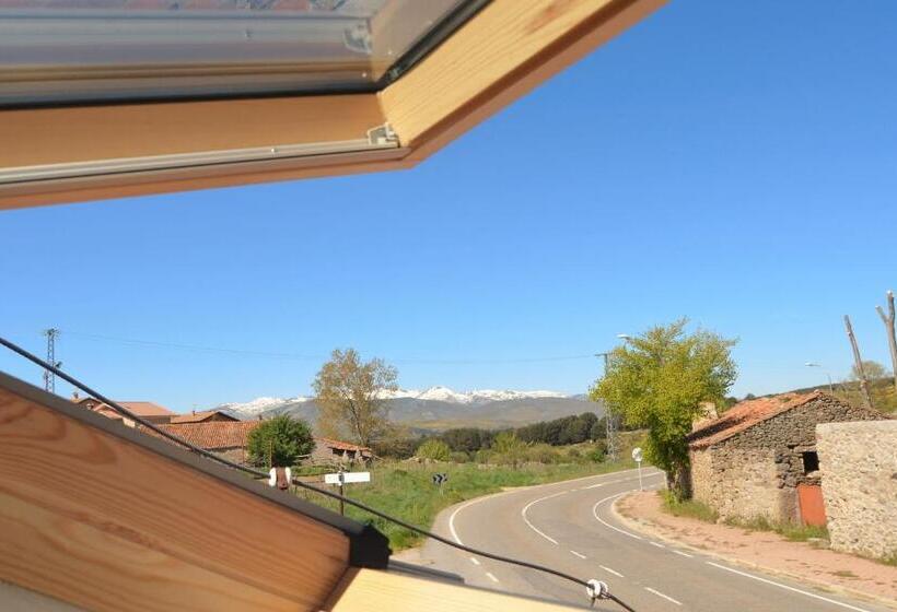 수피리어 룸, Hostal Refugio De Gredos
