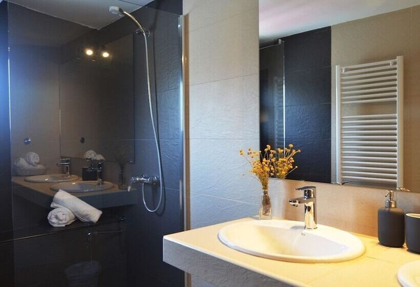 수피리어 룸, Hostal Refugio De Gredos