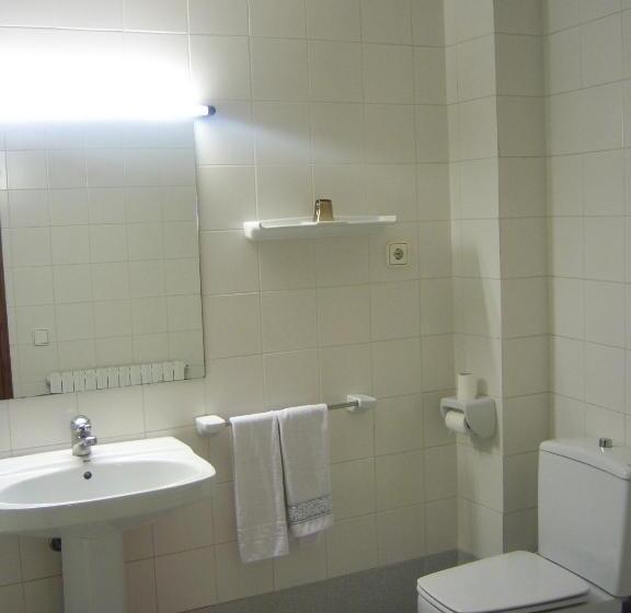 Номер Стандарт, Hostal Les Collades