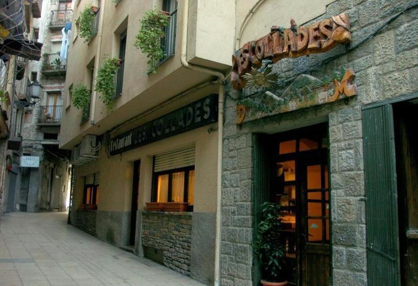 Номер Стандарт Трехместный, Hostal Les Collades