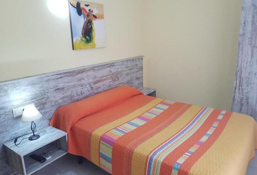 スタンダードルーム, Hostal Virgen Del Rocío
