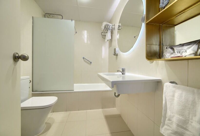 Номер Стандарт, Luze El Villa