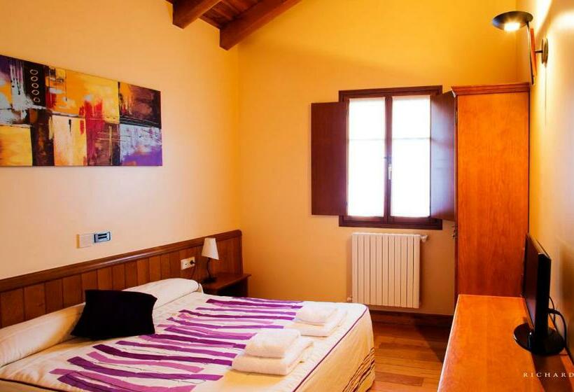 Номер Стандарт, Hostal Musunzar