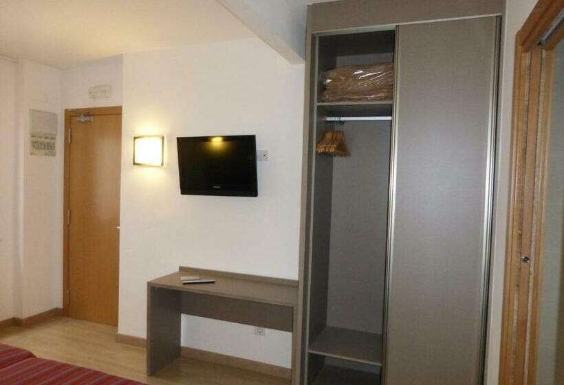 이코노미 룸, Montesol Benidorm