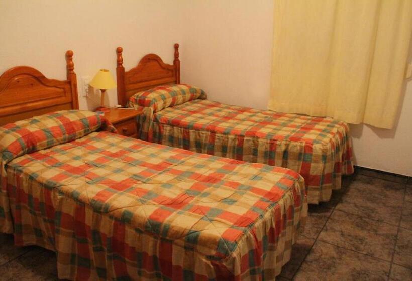 スタンダードインサイドビュールーム, Hostal El Mirador
