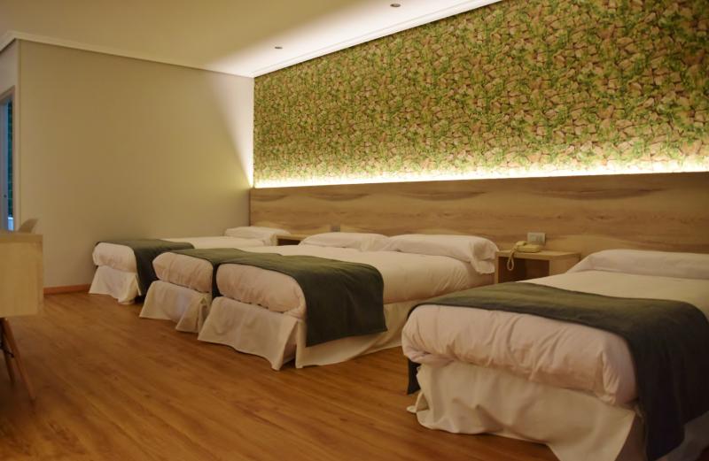 Номер Стандарт Трехместный, Hospedium Hotel La Marina Costa Da Morte