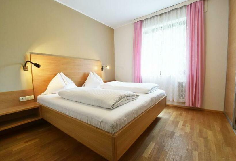 Апартаменты 2 Спальни, Amerika Holzer Hotel & Resort
