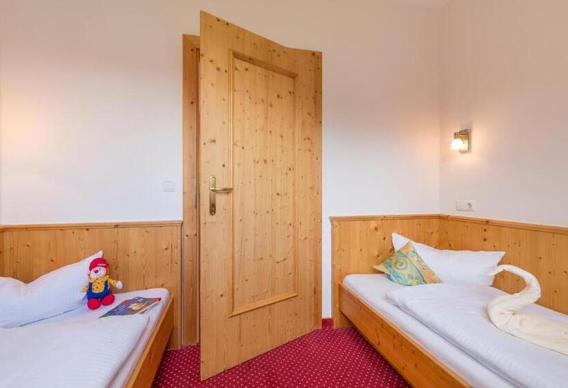 スイート（家族用）, Familotel Kaiserhof   Families Only