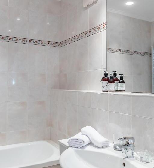 اتاق اکونومی, Ski   Golf   Wellness Hotel Riml