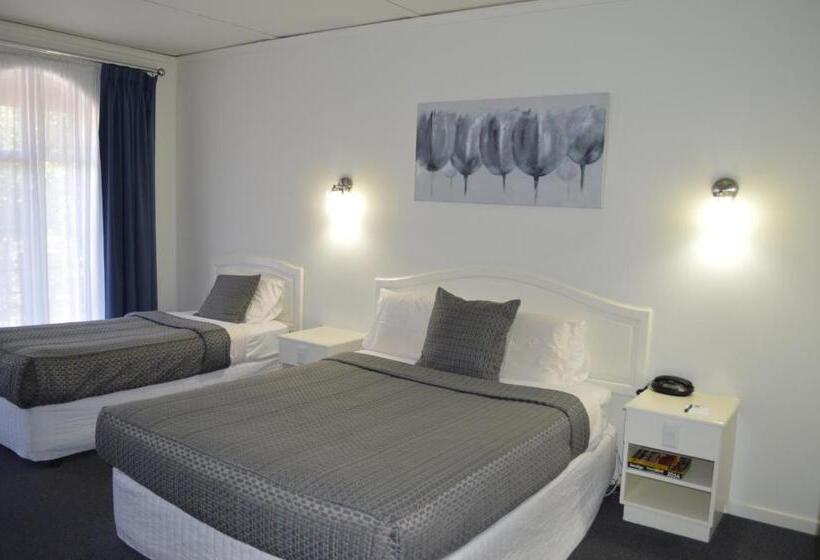 디럭스 룸, Cathedral Motor Inn